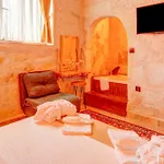 Ceran Stone House Hotel