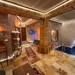 Ceran Stone House