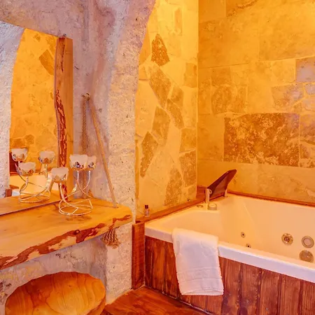 Ceran Stone House Hotel *