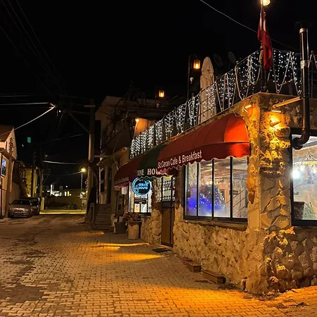 Hotel Ceran Stone House Göreme
