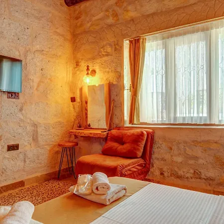 Ceran Stone House Hotel