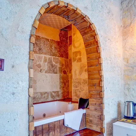 Hotel Ceran Stone House *