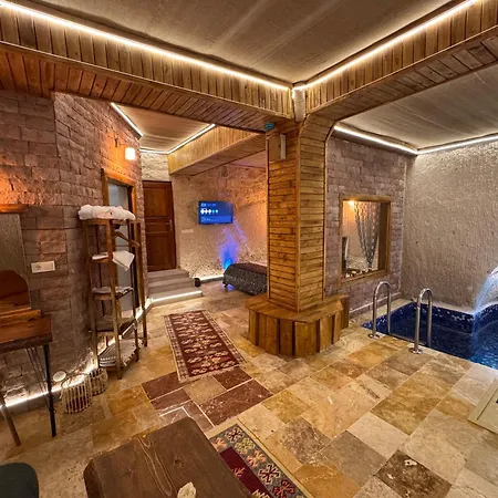 Ceran Stone House