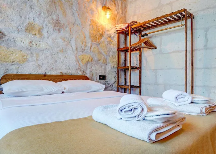 Ceran Stone House Szálloda *