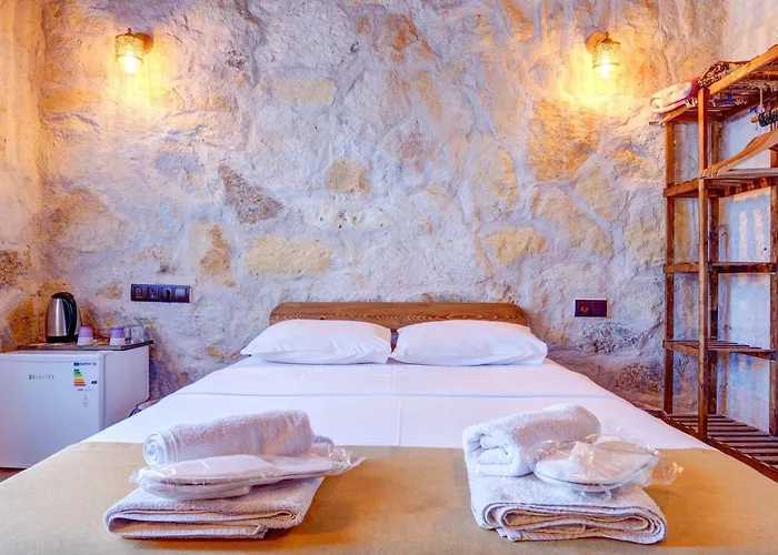 Ceran Stone House Szálloda *